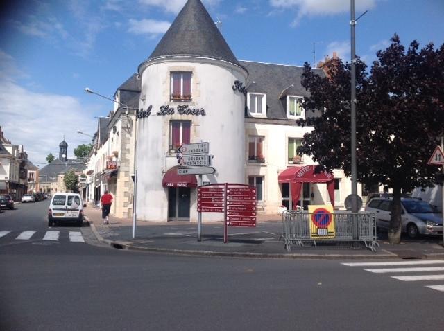 Hotel La Tour Sully-sur-Loire Eksteriør bilde