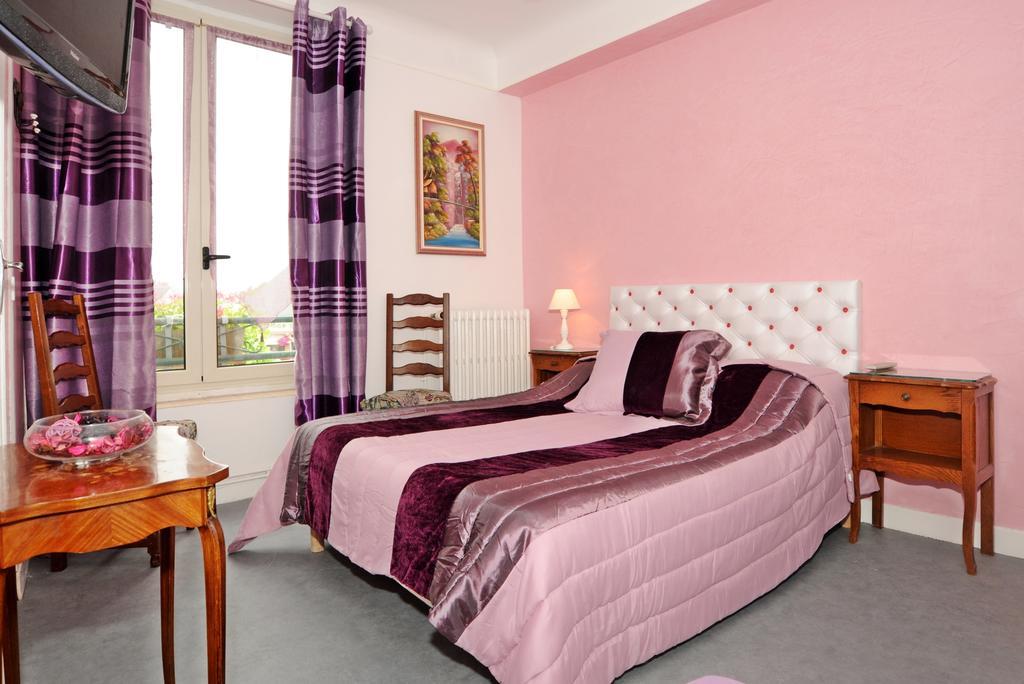 Hotel La Tour Sully-sur-Loire Rom bilde